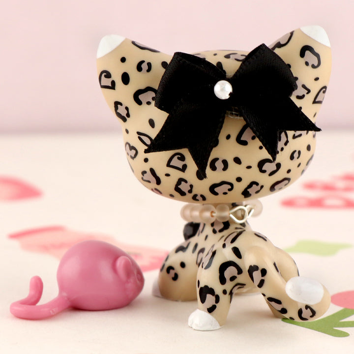 lps leopard print cat